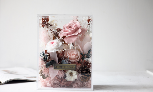 Keeping Romance Alive: 5 Beautiful Applications of Preserved Flowers in Everyday Life